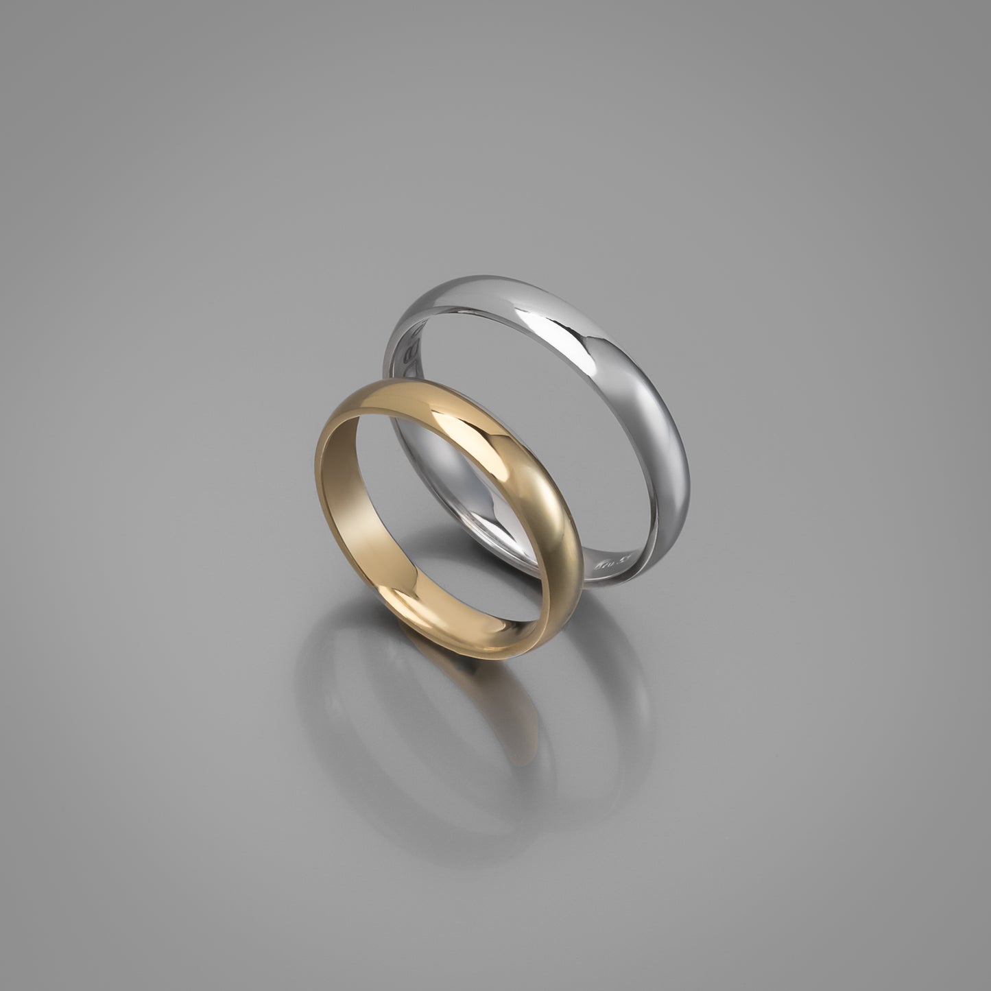 Pair of Classic Wedding Bands 14k 4mm