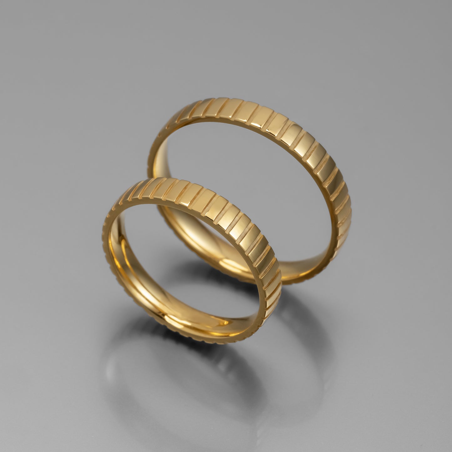 Gold Ribbed Wedding Ring 3.5mm