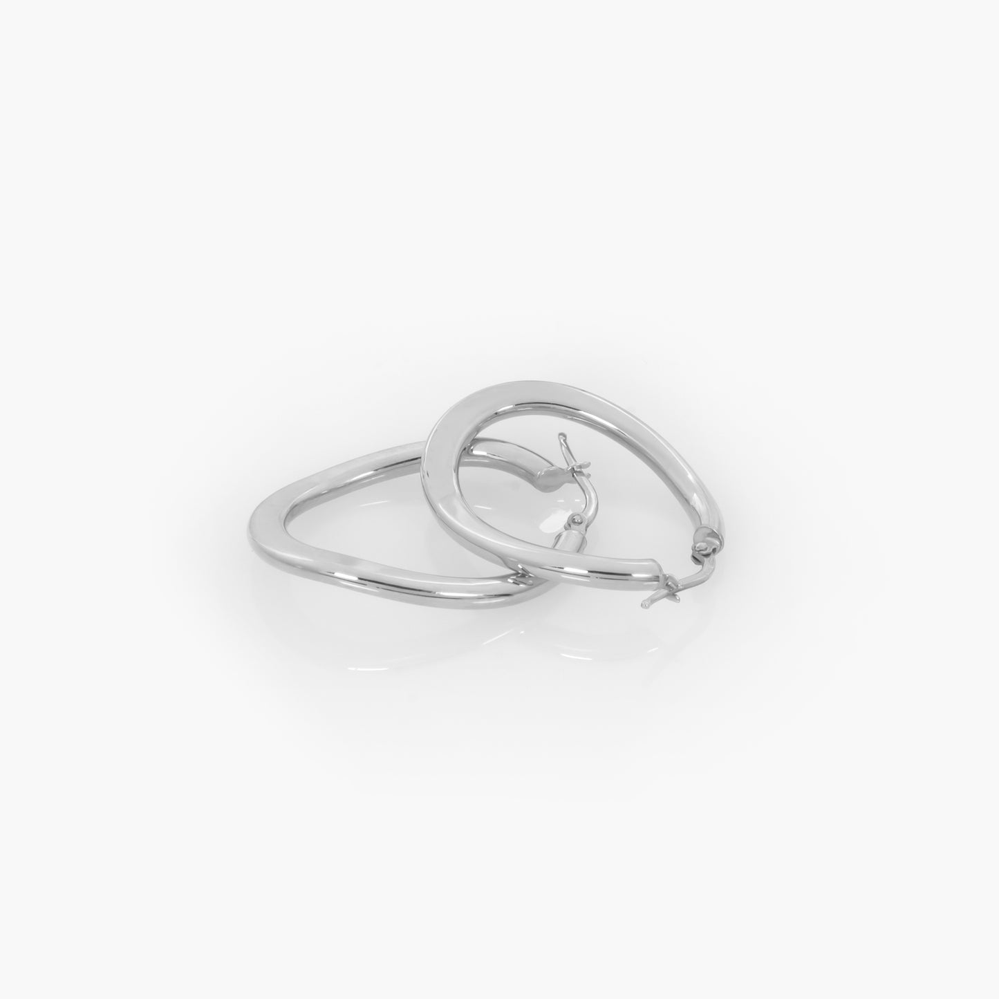 Wavy Oval Hoop Earrings