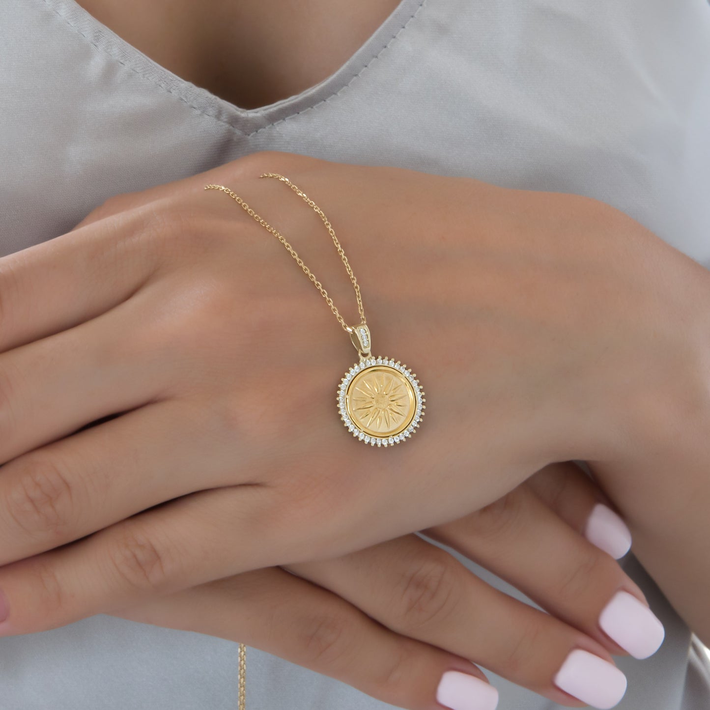 Round Vergina Sun Gemstone Pendant