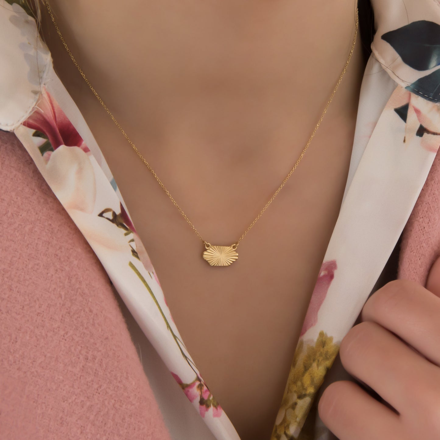 Sunburst Chain Necklace