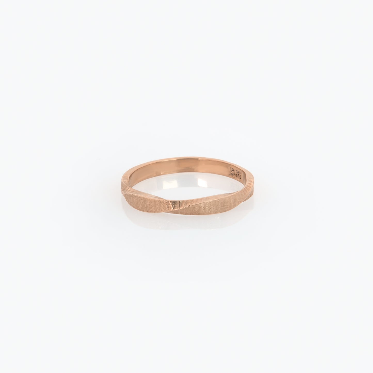 Mobius Diamond Cut Textured Ring