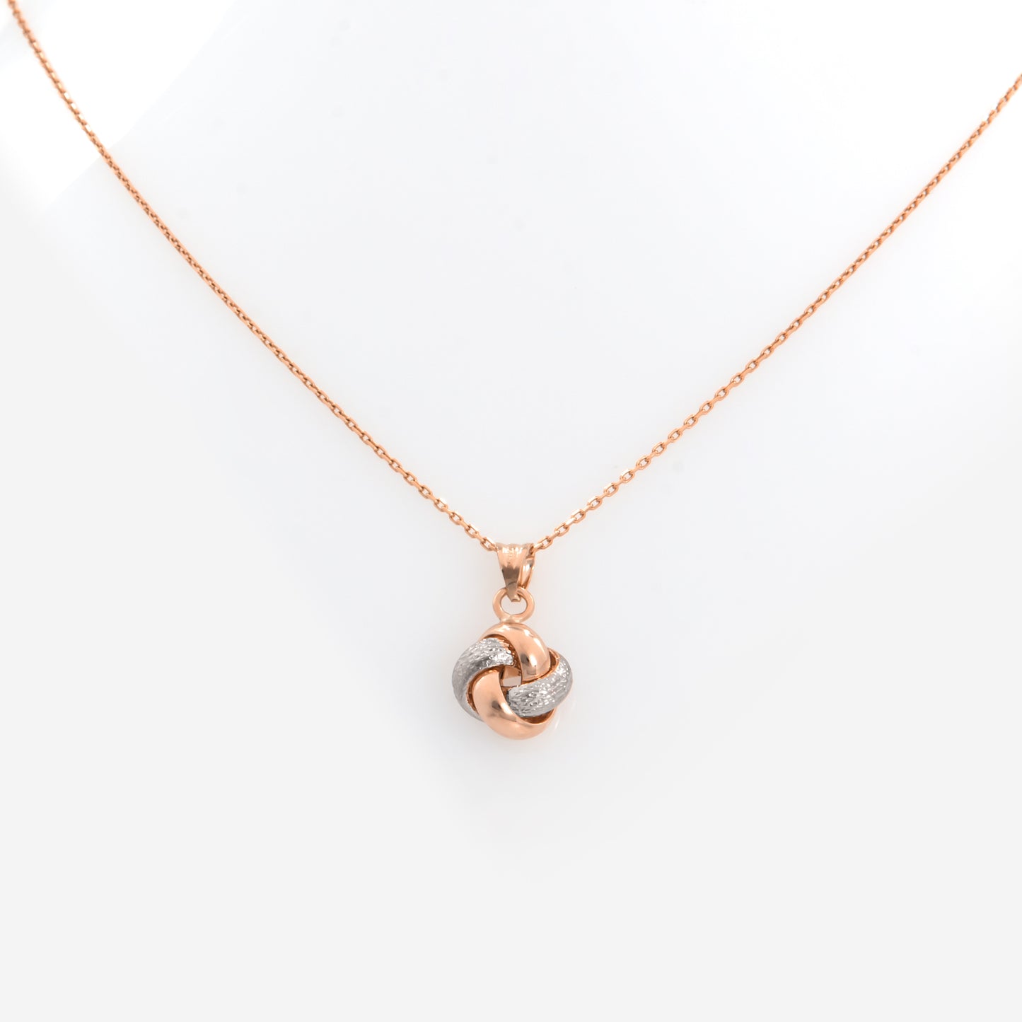 Two-Τone Knot Necklace