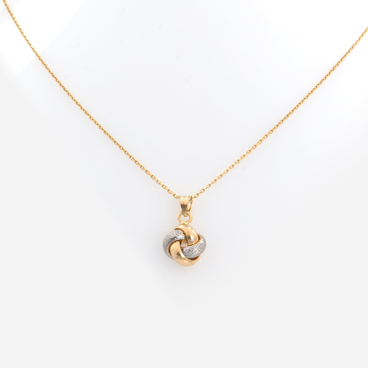 Two-Τone Knot Necklace