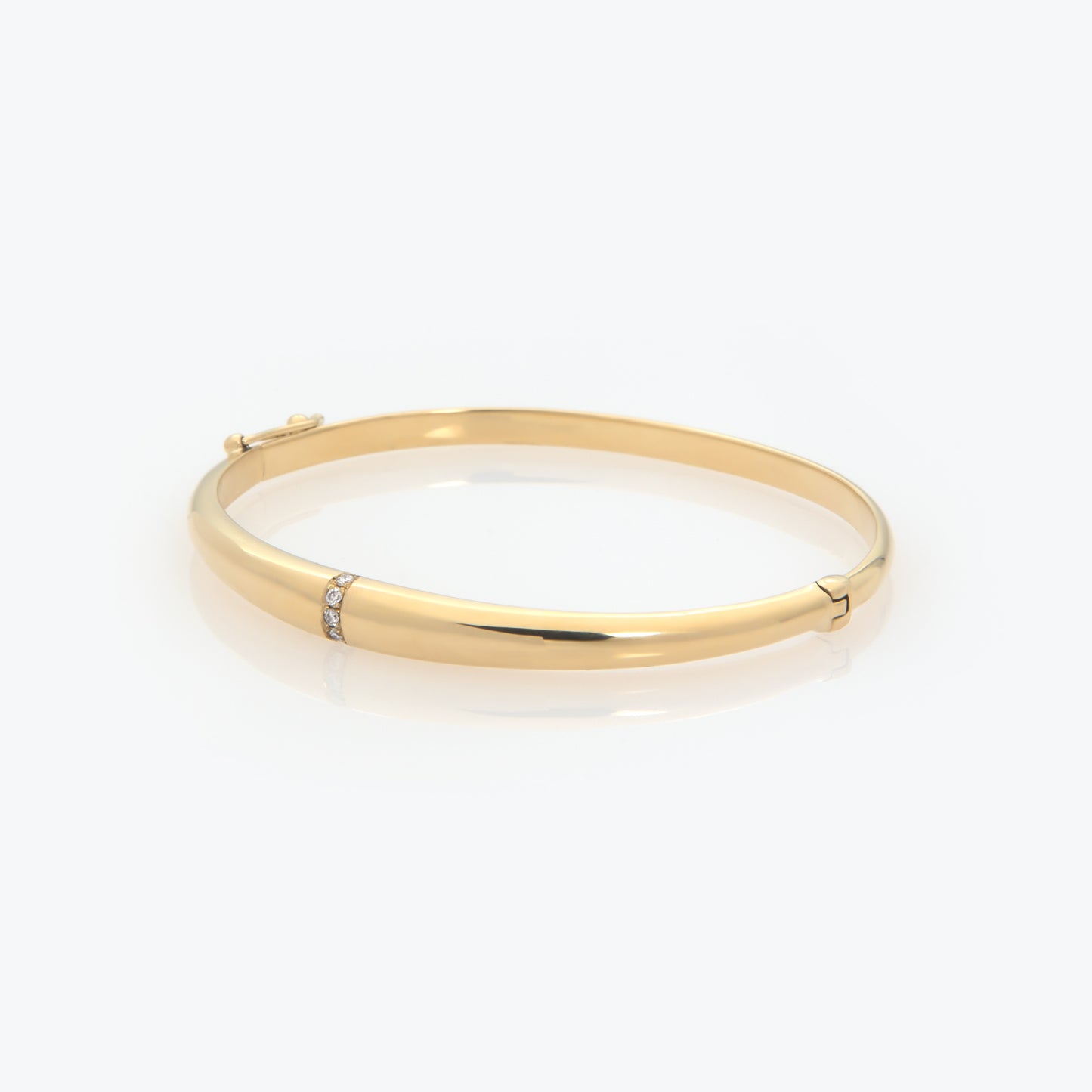 Oval Bangle with 5 Diamonds