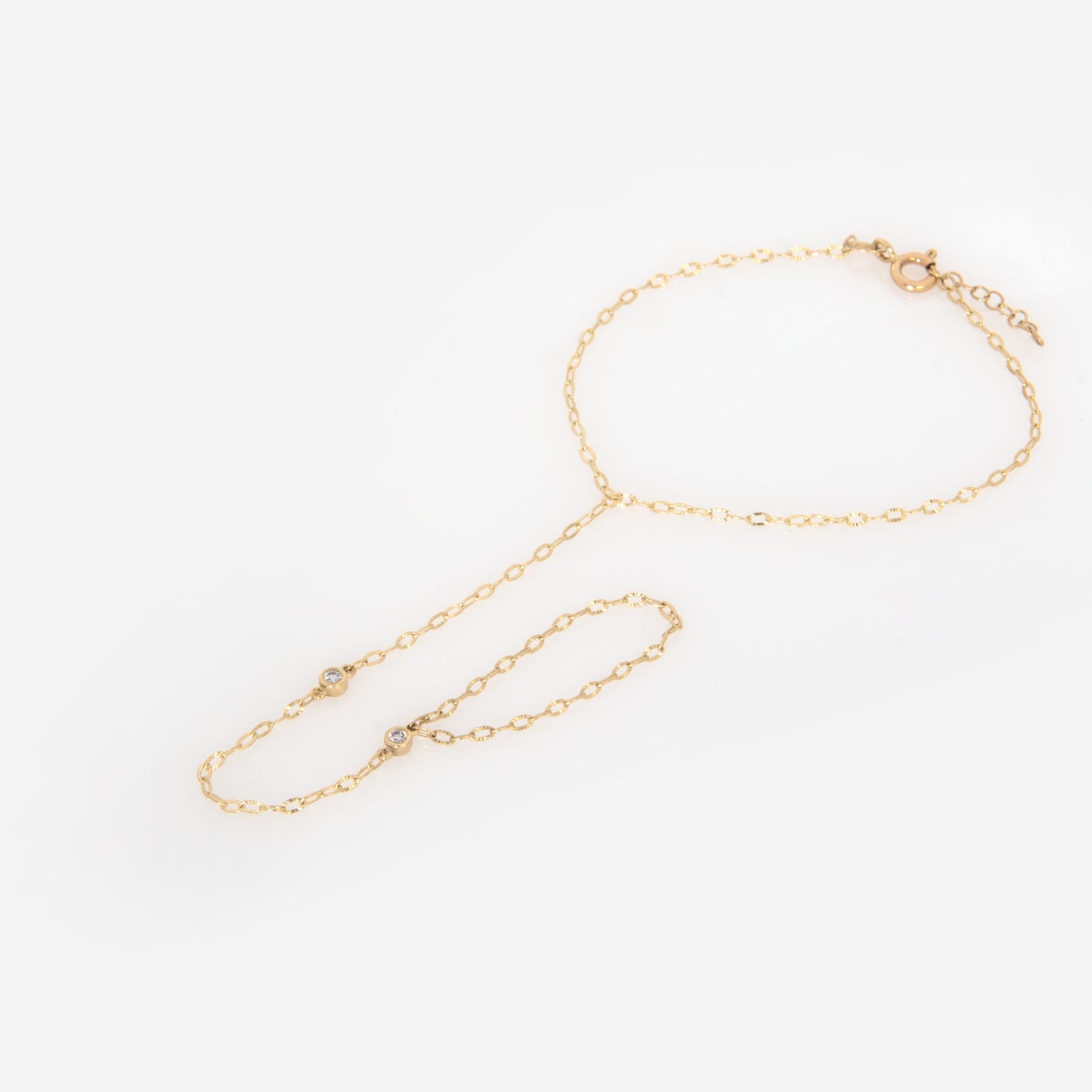 Minimal Diamond Hand Chain