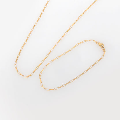 Delicate Gold Paperclip Bracelet