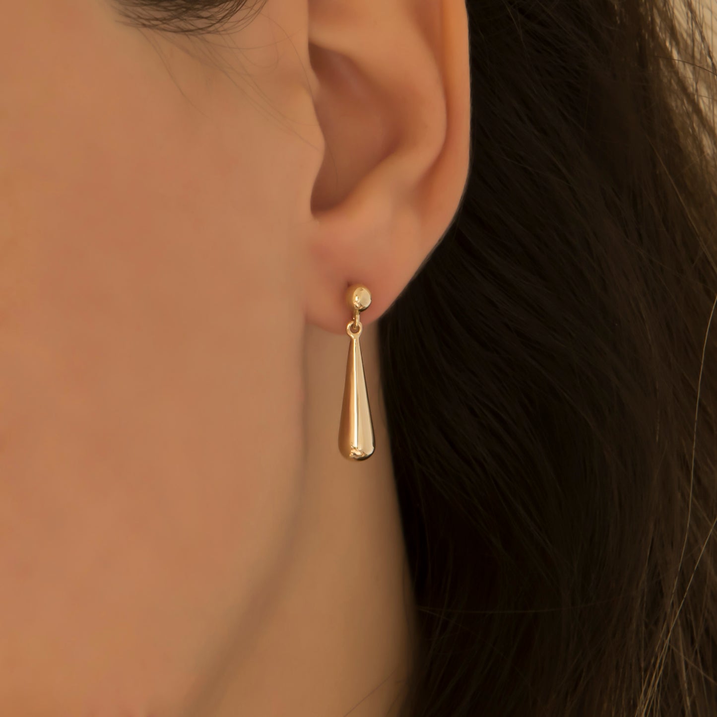 Elegant Teardrop Dangle Earrings