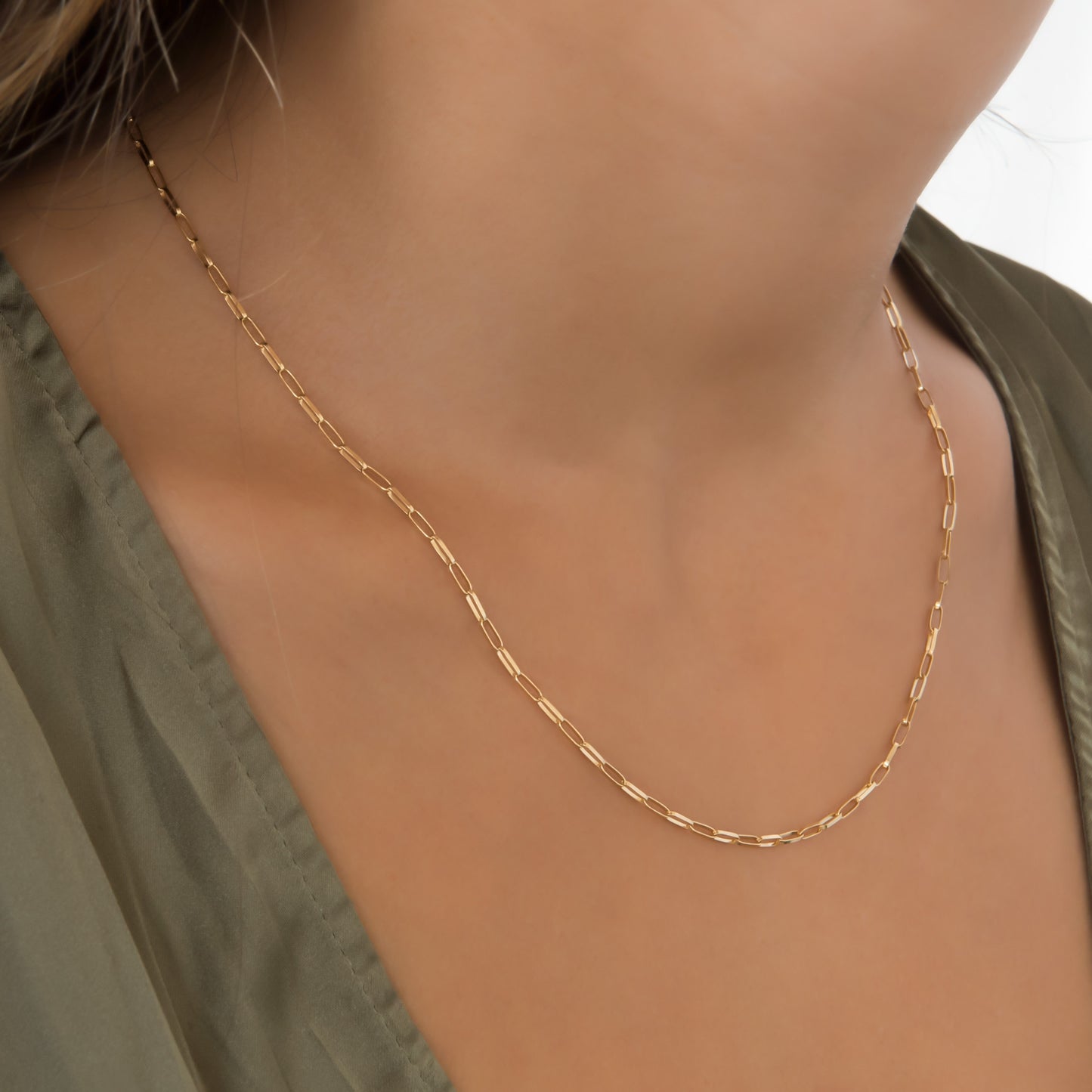 Delicate Gold Paperclip Necklace