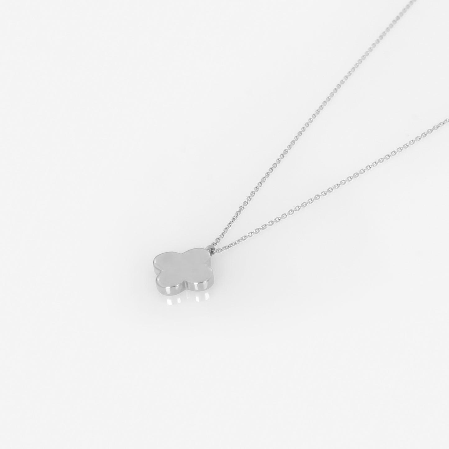 Single Clover Necklace