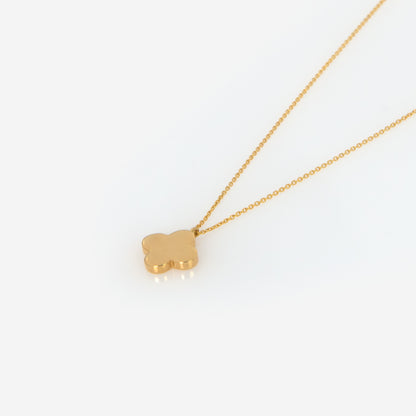 Single Clover Necklace