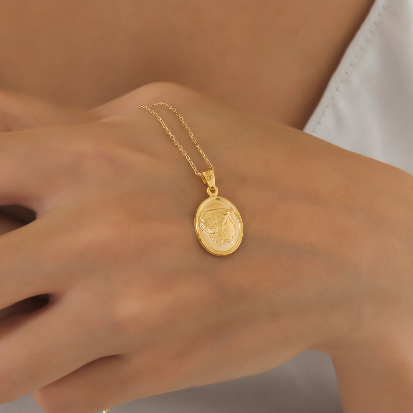 Oval Plain Athena Medallion