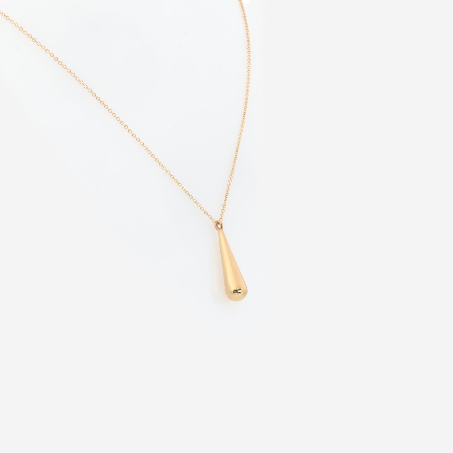 Teardrop Pendant Necklace