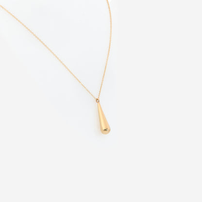 Teardrop Pendant Necklace