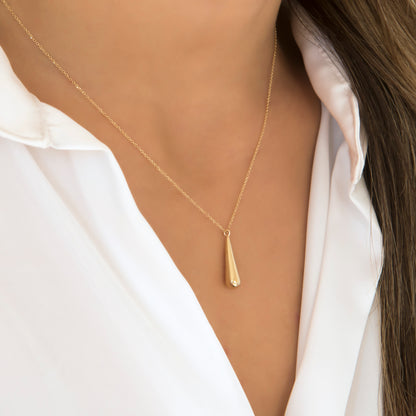 Teardrop Pendant Necklace