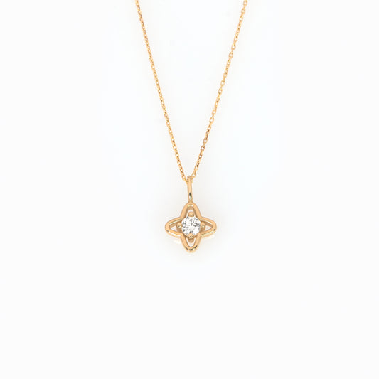14K Gold Petal Clover Diamond Necklace – Lab-Grown Diamond Floral Pendant