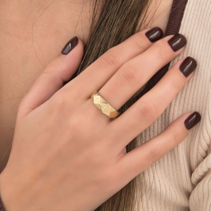 Hammered Pyramid Ring