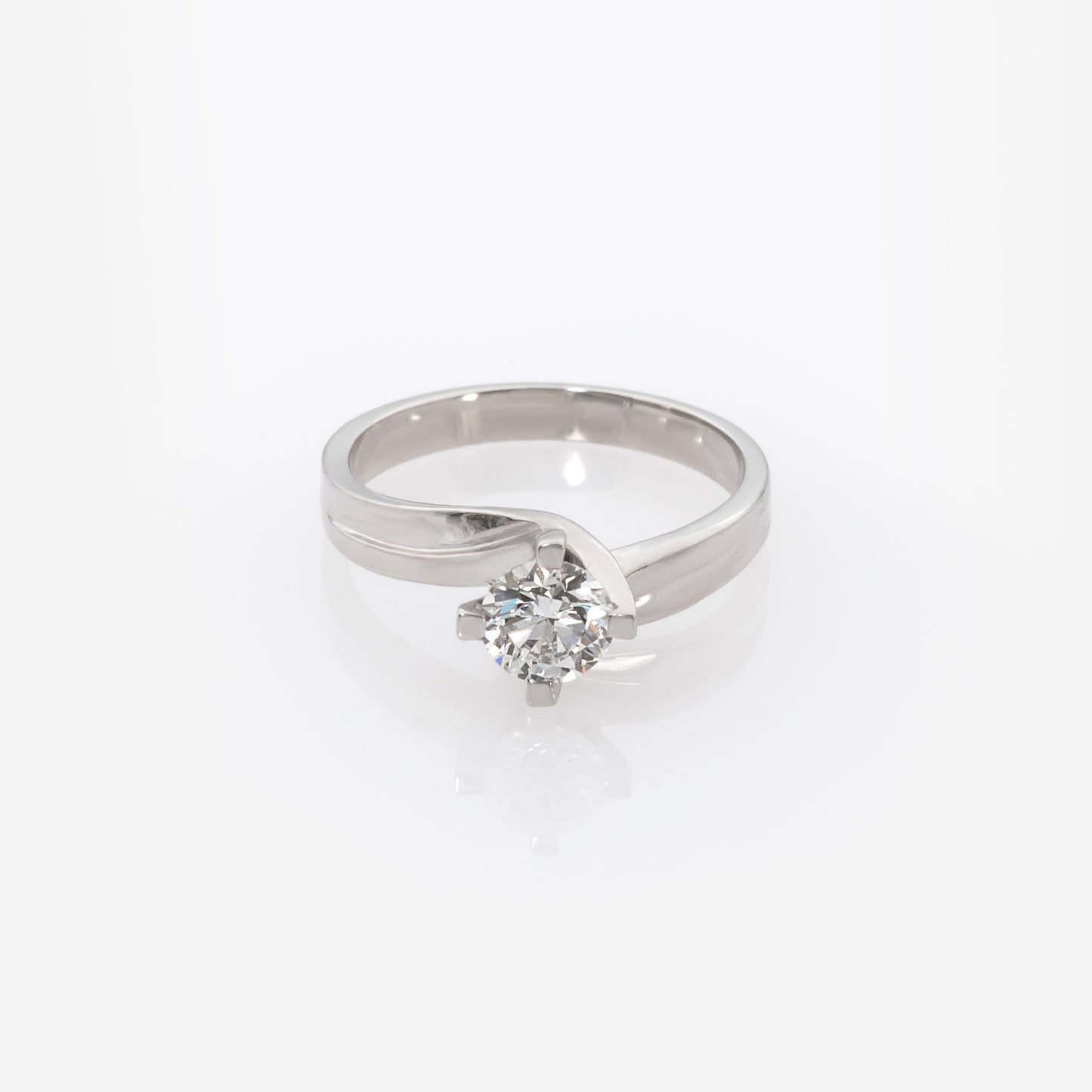 White Gold 14k Solitaire Lab Grown Diamond Ring