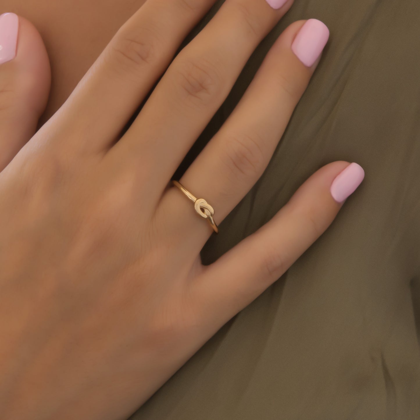 Dainty Knot Ring