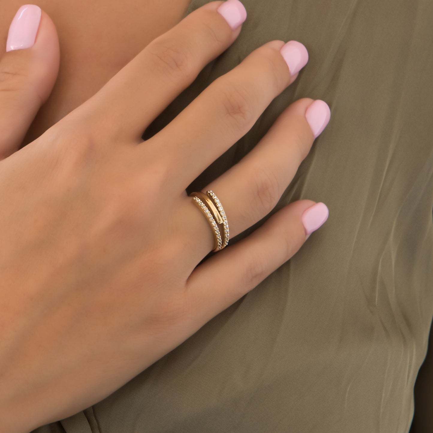 Triple Line Gemstone Ring