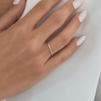 Diamond Dainty Ring 1.2mm