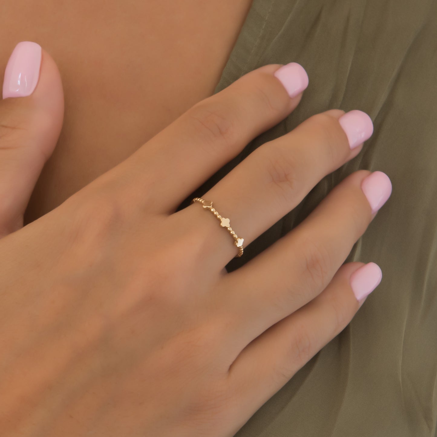 Three Clovers Beaded Ring