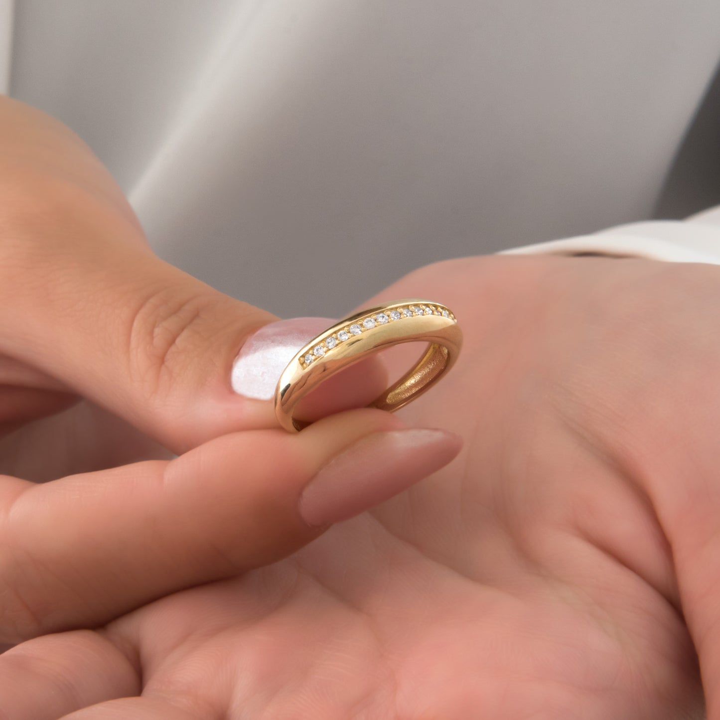 Dome Sparkle Line Ring