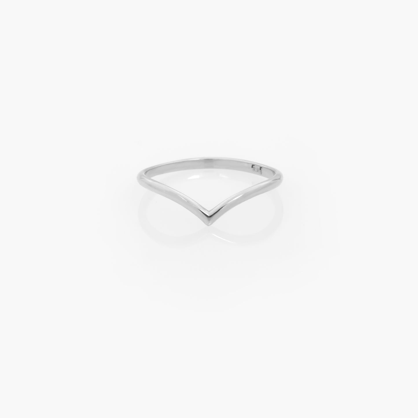 Dainty V-Shaped Ring