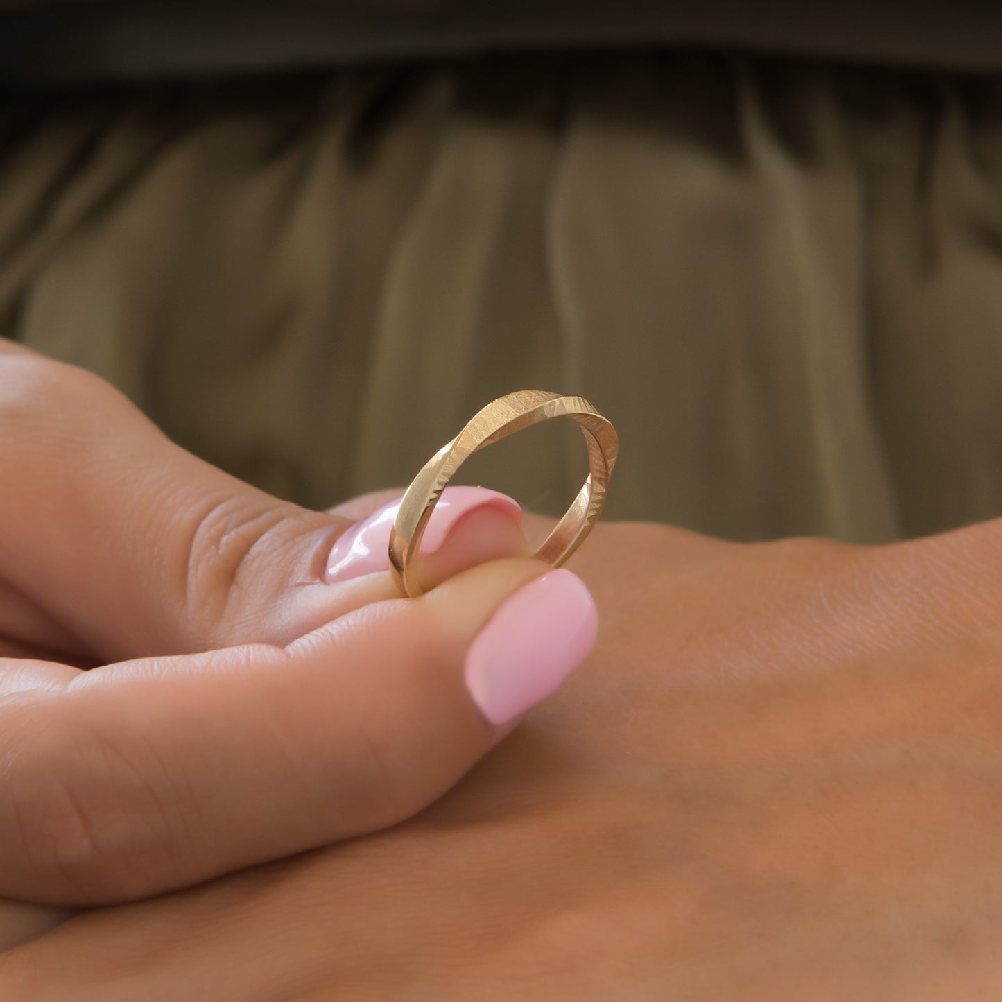 Mobius Diamond Cut Textured Ring