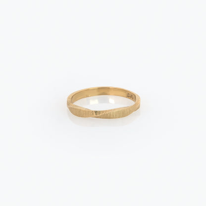 Mobius Diamond Cut Textured Ring