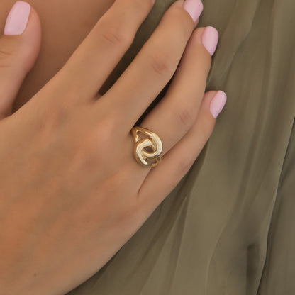 Bold Twist Ring