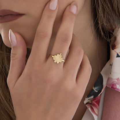 Four-Leaf Clover Sunburst Ring