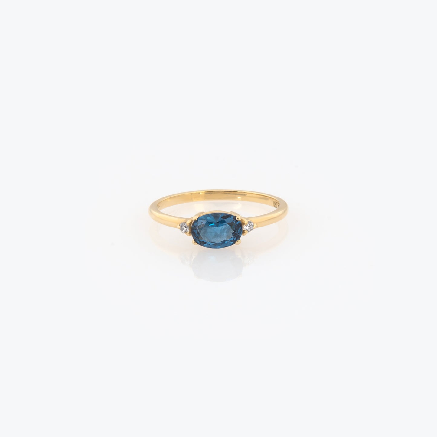 Personalized Oval Birthstone Ring
