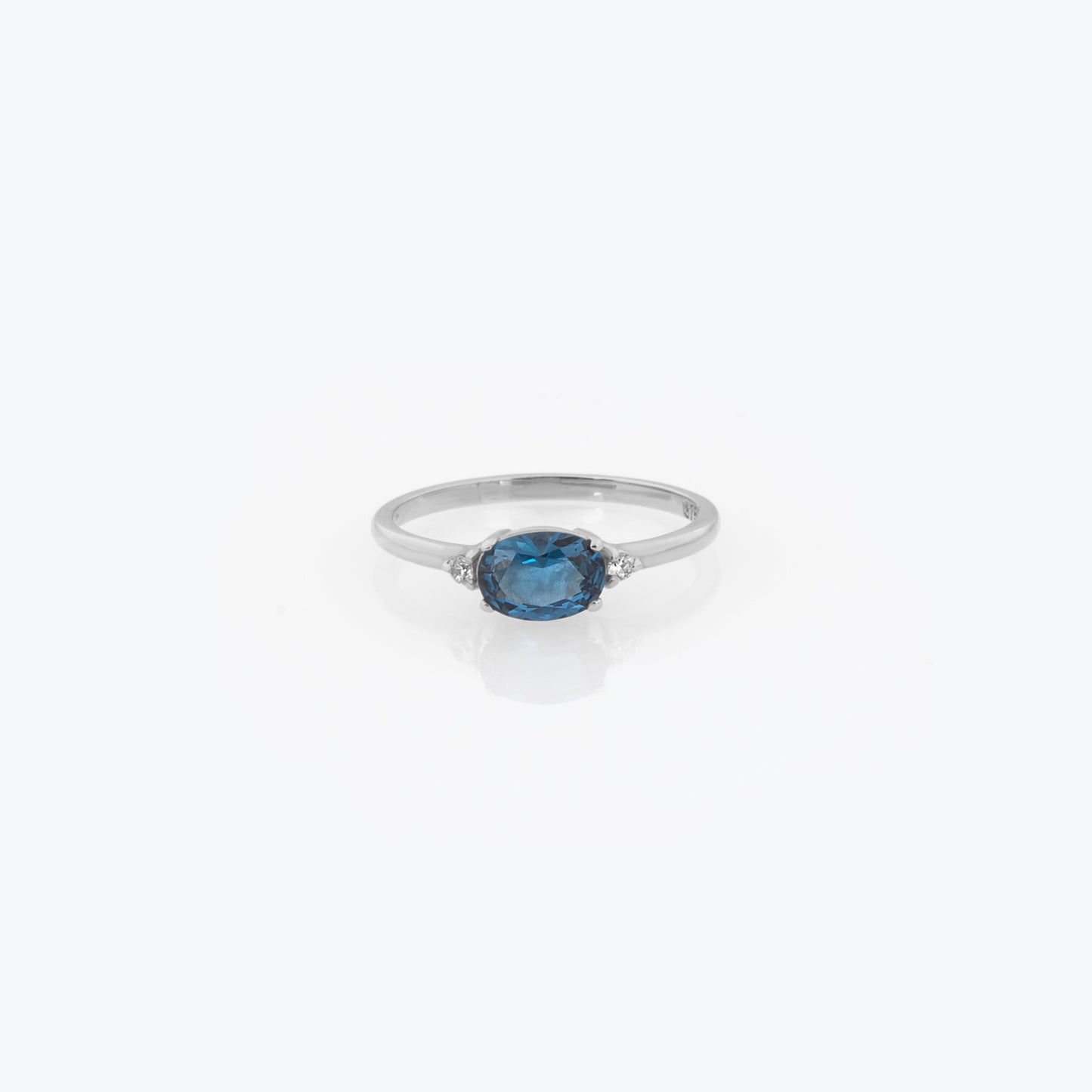 Personalized Oval Birthstone Ring