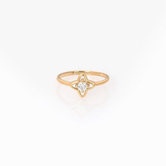 14K Gold Petal Clover Diamond Ring – Lab-Grown Diamond Floral Ring