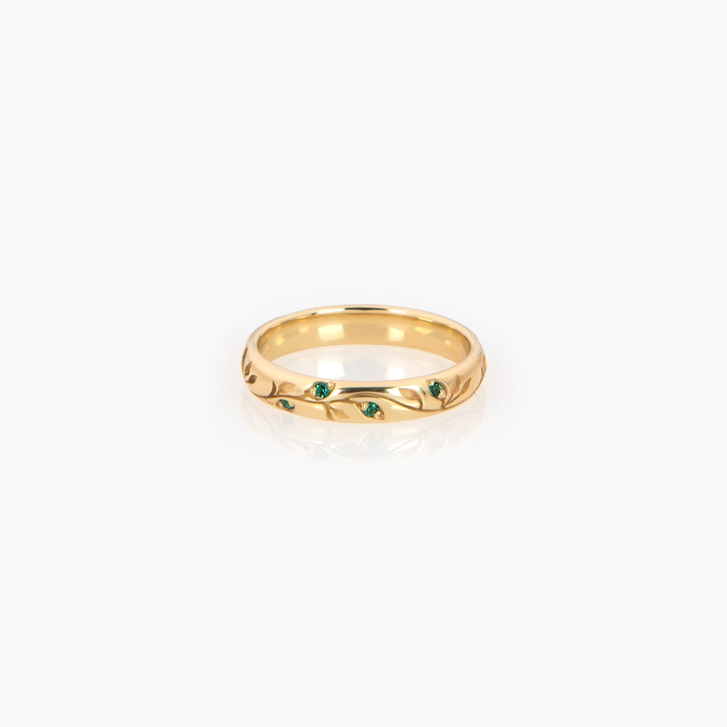 Solid Gold Botanical Wedding Band – Verdure Engraved Leaf Ring with Gemstone Accents