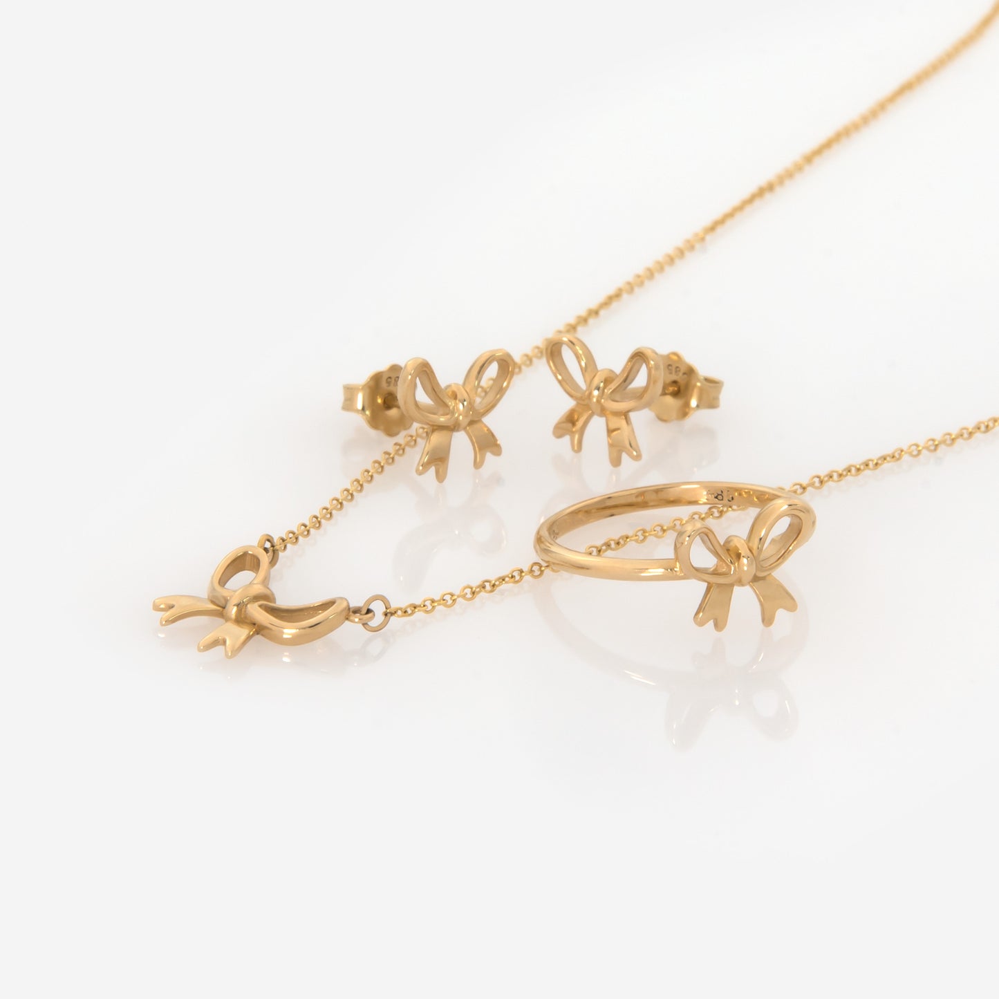 Dainty Diamond Bow Necklace