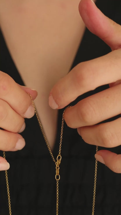 Pearl Backdrop Necklace